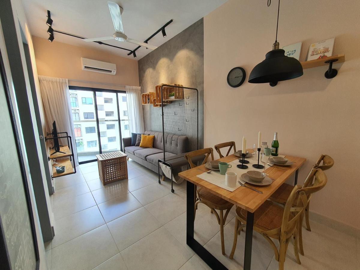 Cozy 2 Bedrooms 4 Pax Menjalara Near Desa Park City クアラルンプール エクステリア 写真
