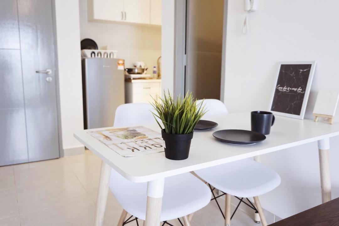 Cozy 2 Bedrooms 4 Pax Menjalara Near Desa Park City クアラルンプール エクステリア 写真