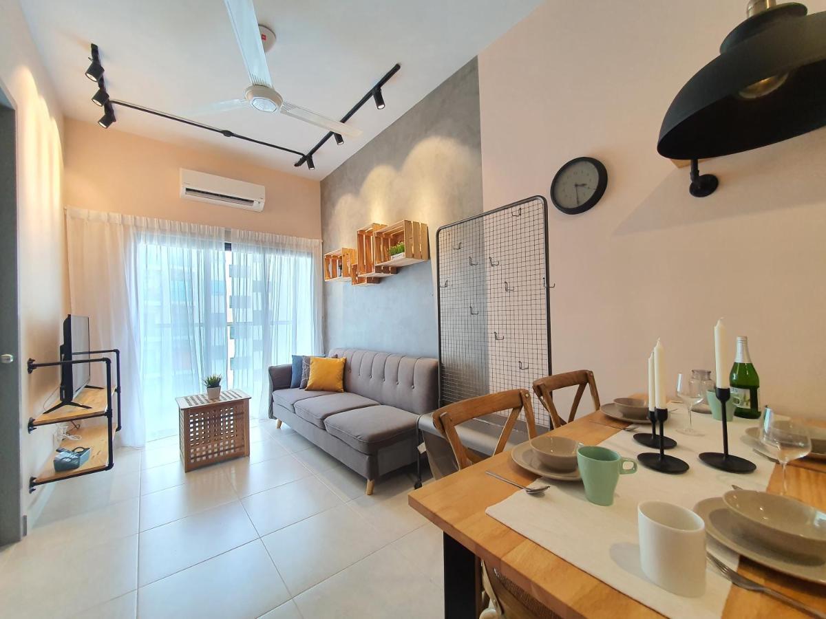 Cozy 2 Bedrooms 4 Pax Menjalara Near Desa Park City クアラルンプール エクステリア 写真