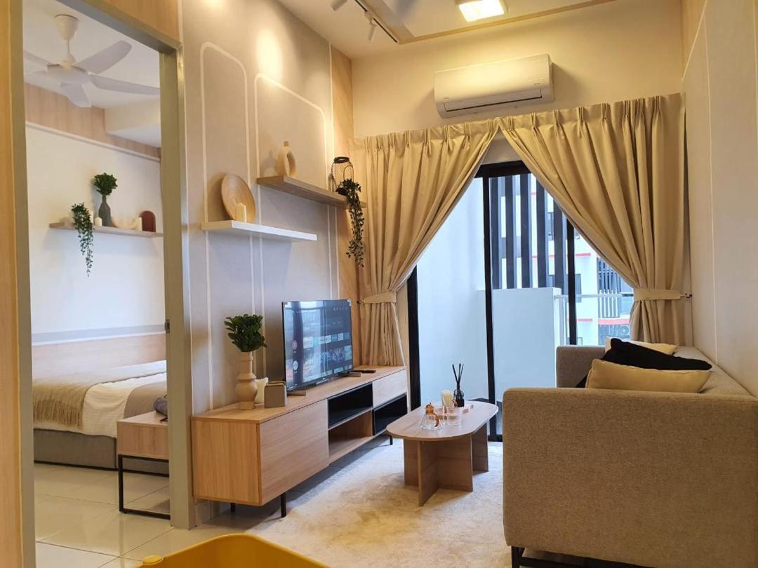 Cozy 2 Bedrooms 4 Pax Menjalara Near Desa Park City クアラルンプール エクステリア 写真