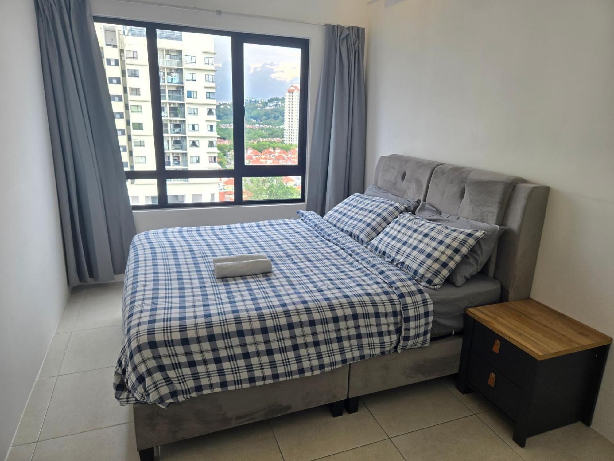 Cozy 2 Bedrooms 4 Pax Menjalara Near Desa Park City クアラルンプール エクステリア 写真