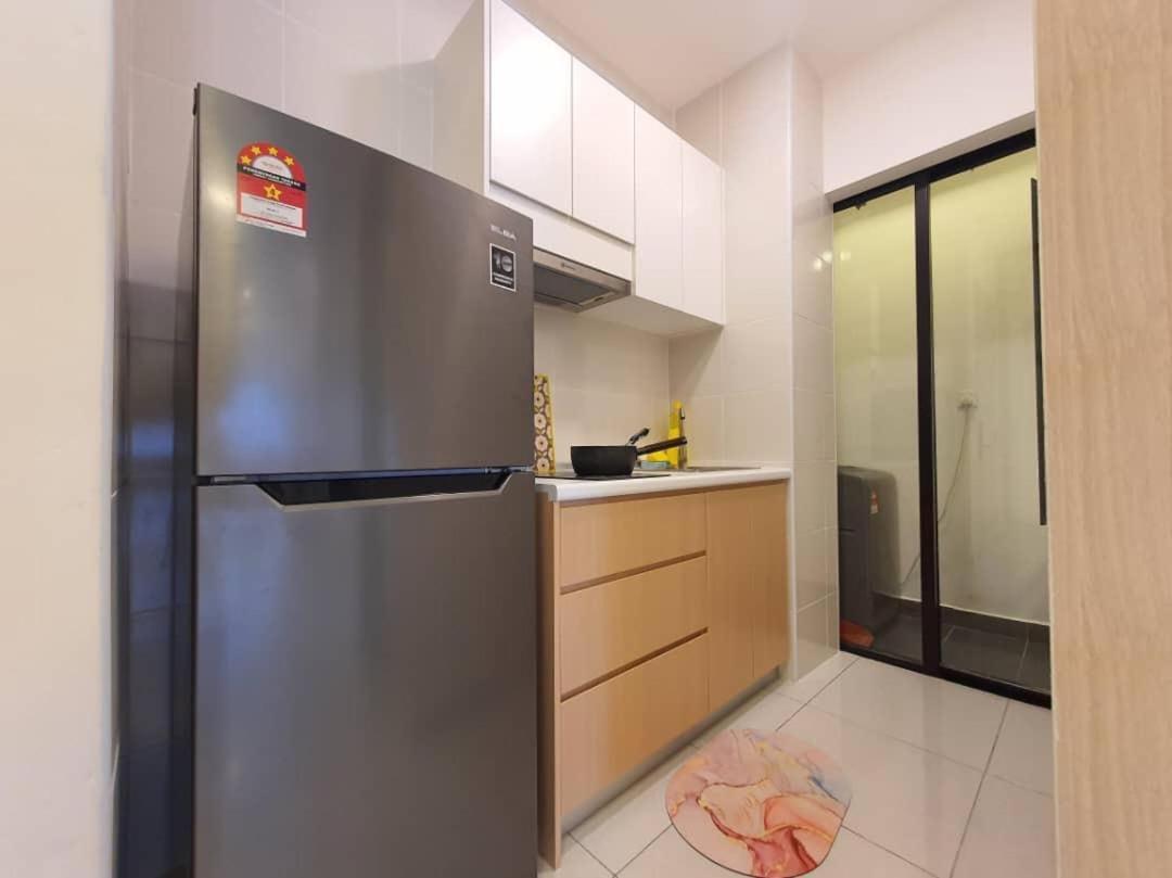Cozy 2 Bedrooms 4 Pax Menjalara Near Desa Park City クアラルンプール エクステリア 写真
