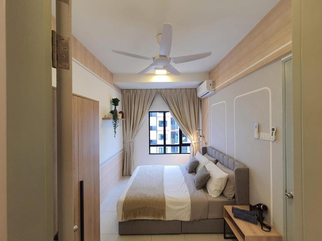Cozy 2 Bedrooms 4 Pax Menjalara Near Desa Park City クアラルンプール エクステリア 写真